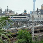 【Tokyo Train Story】谷中の墓地から見た東京スカイツリー