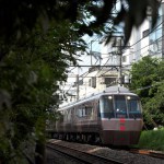 【Tokyo Train Story】目の前を走り抜ける小田急ロマンスカー