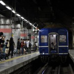 【Tokyo Train Story】上野駅13番線ホームに推進運転で入ってくる寝台特急あけぼの