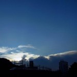 【Tokyo Train Story】お気に入りの場所の深い蒼空