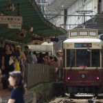 【Tokyo Train Story】大賑わいの王子駅前電停（都電荒川線）