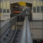 【Tokyo Train Story】多摩モノレールの車内からすれ違う車両を眺める