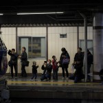 【Tokyo Train Story】寝台特急カシオペアの機関車前は大混雑